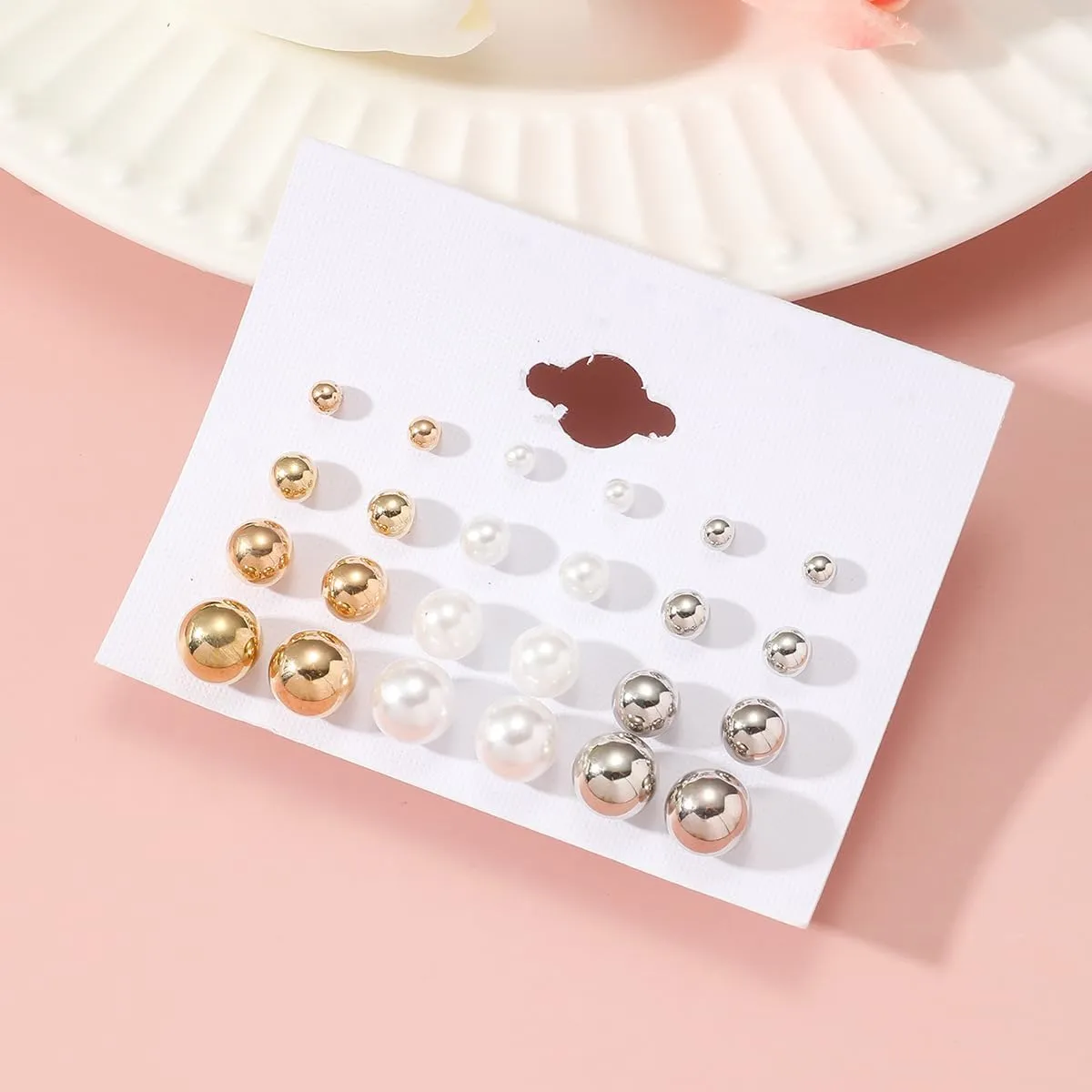 12 Pairs Shining Pearl Gold Silver Hypoallergenic Stud Earrings Set for Women Fashion Aesthetic Jewelry Accessories Statement Earrings Best Friends Birthday Gifts for Mom
