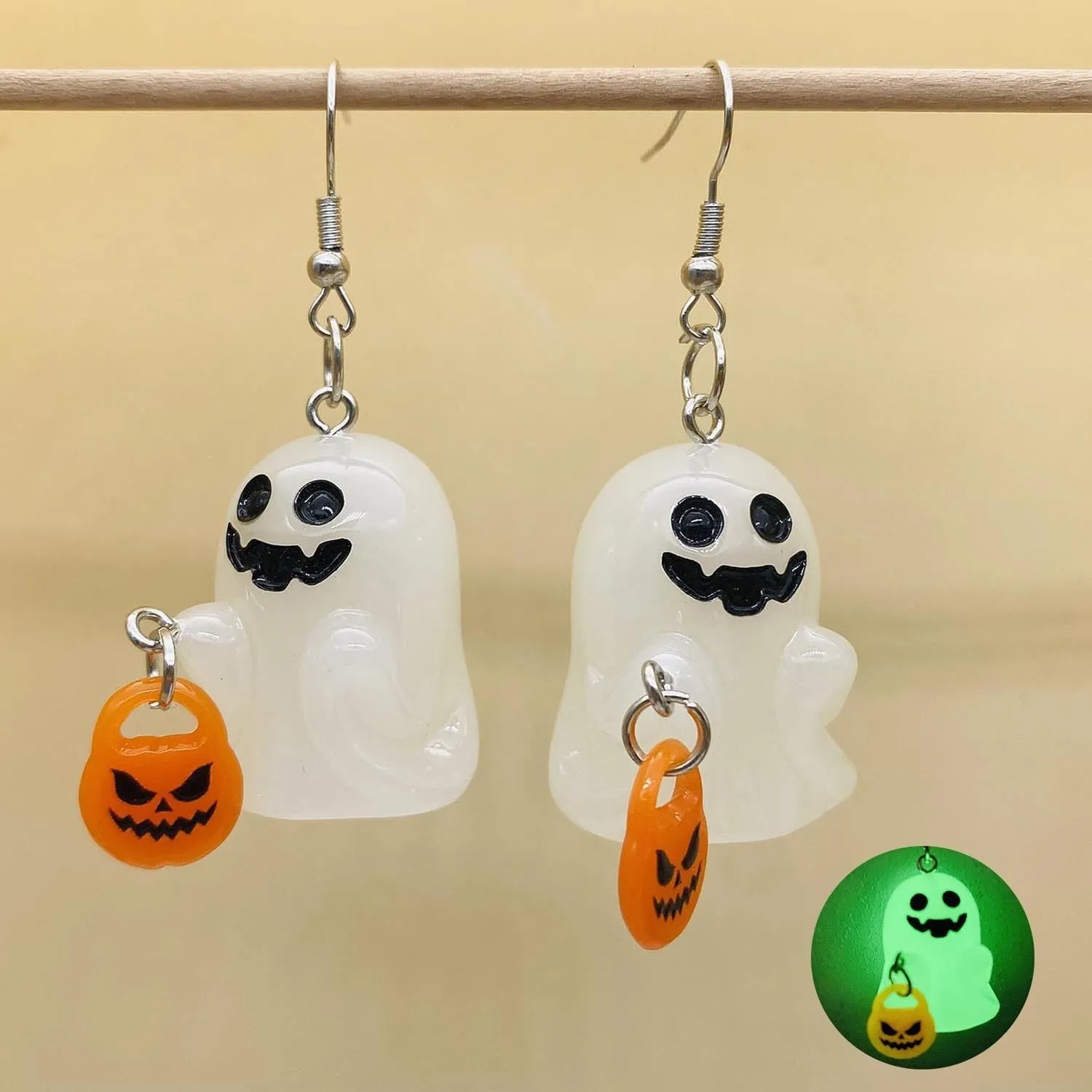 2 Pairs Glow in The Dark Earrings - Cute Halloween Dangle Earrings with Spooky Pumpkin Design