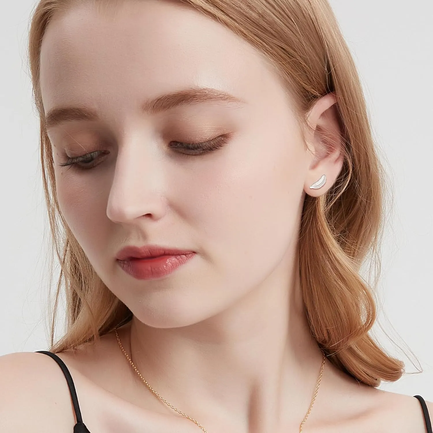 5 Pairs Titanium Stud Earrings for Women Tiny Cartilage Flat Back Stud Earrings Stainless Steel Geometric Earrings Set