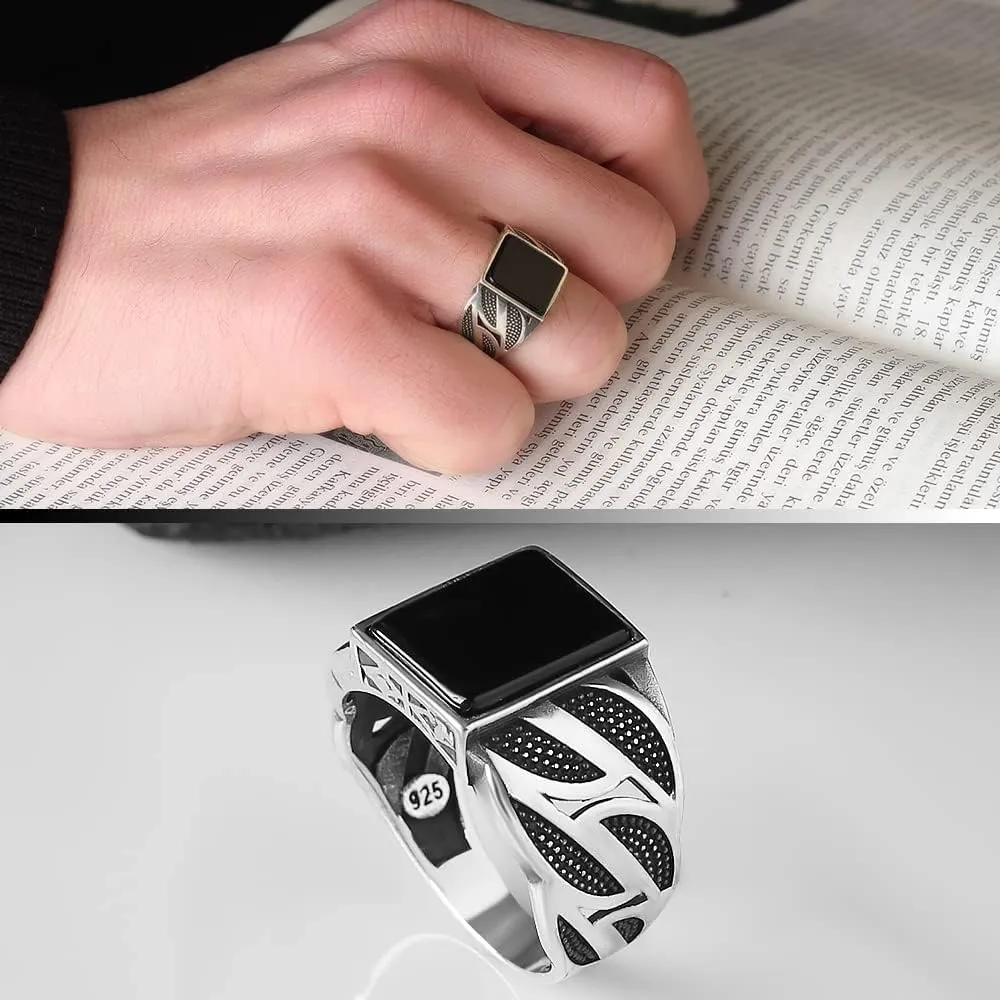 925 Sterling Silver Men's Ring with Onyx Stone, Handmade Engraved Black Onyx Gemstone Ring, Gift for Him, Minimalist Style
