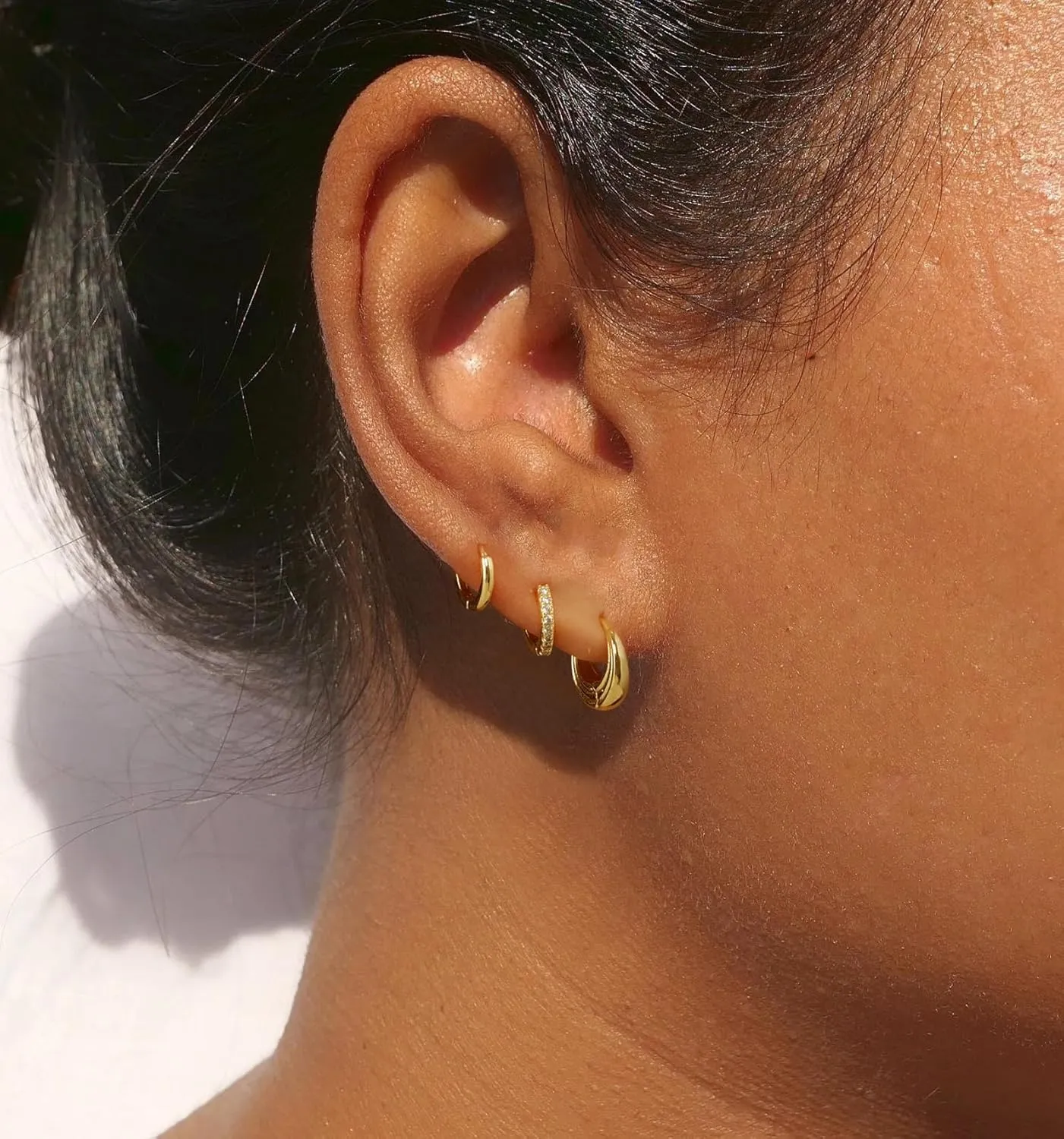 ASCOMY Gold Hoop Earrings Set for Women - 14K Gold/White Gold Plated Huggie Hoops, Cubic Zirconia Studs, Chunky Open Hoops - CZ Jewelry Gifts