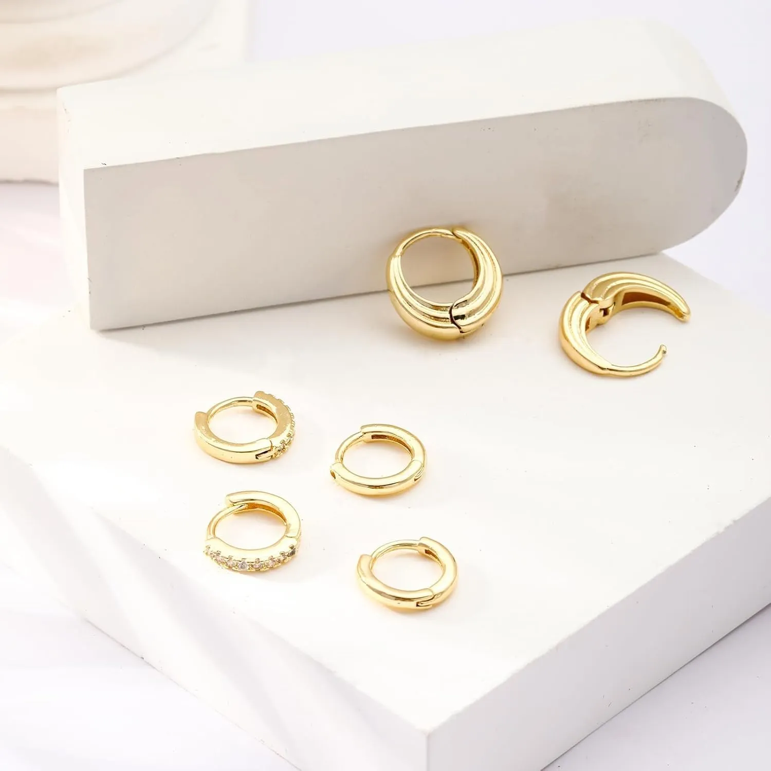ASCOMY Gold Hoop Earrings Set for Women - 14K Gold/White Gold Plated Huggie Hoops, Cubic Zirconia Studs, Chunky Open Hoops - CZ Jewelry Gifts