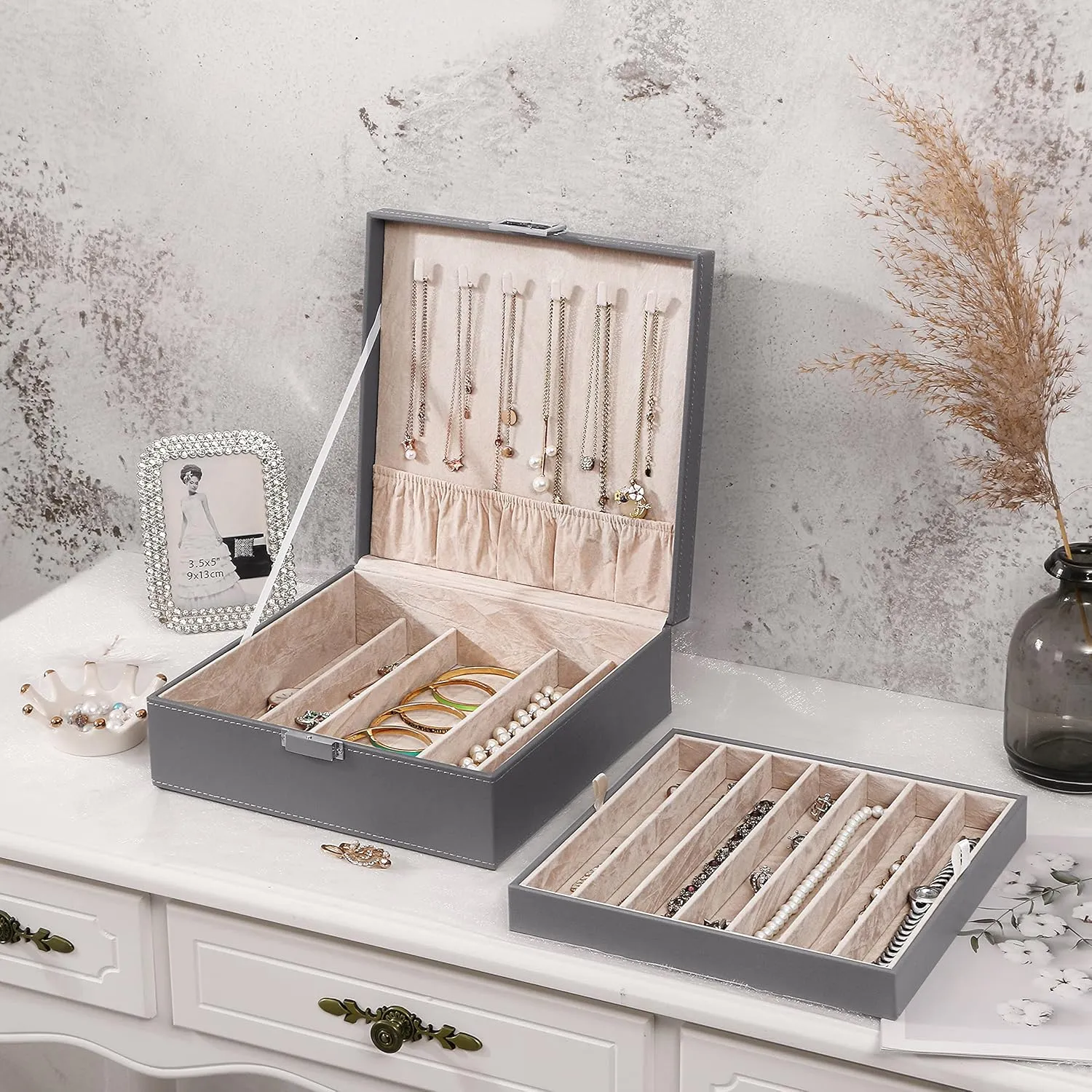 BEWISHOME Necklace Organizer Box Necklace Storage Organizer for Chains, Bracelets - 12 Compartments (7 regular   5 large), 6 Hooks, 2 Layers - Jewelry Box for Women Girls, Grey SSH31H