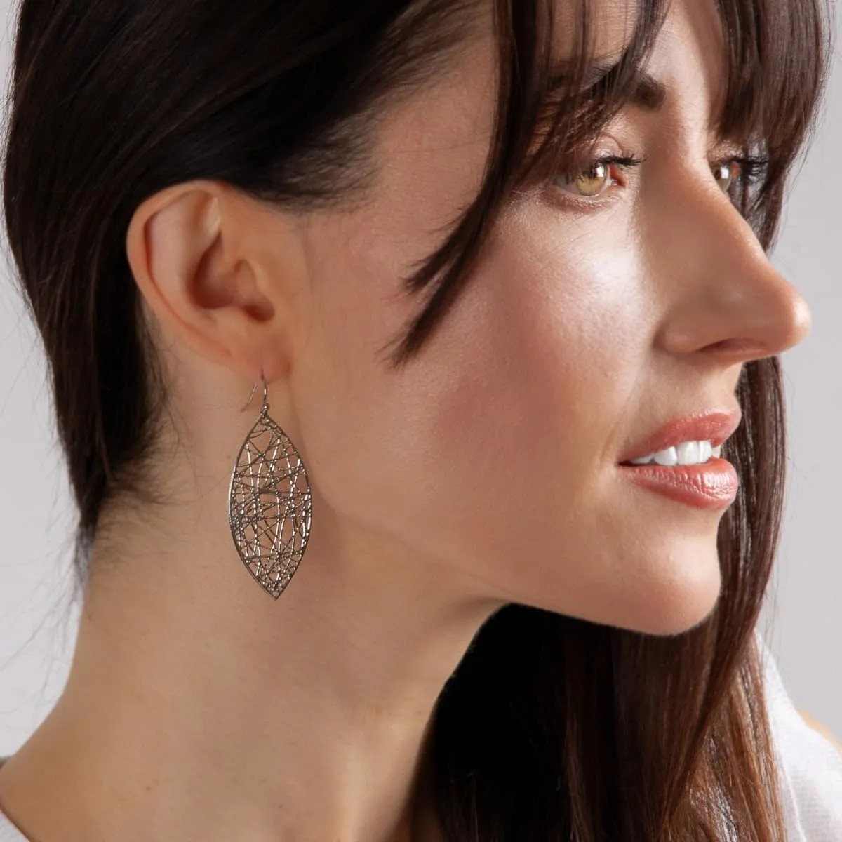 Boho Leaf Dangle Earrings for Women - Gold or Silver Tone Dangly Filigree Earrings - Lightweight Statement Earrings