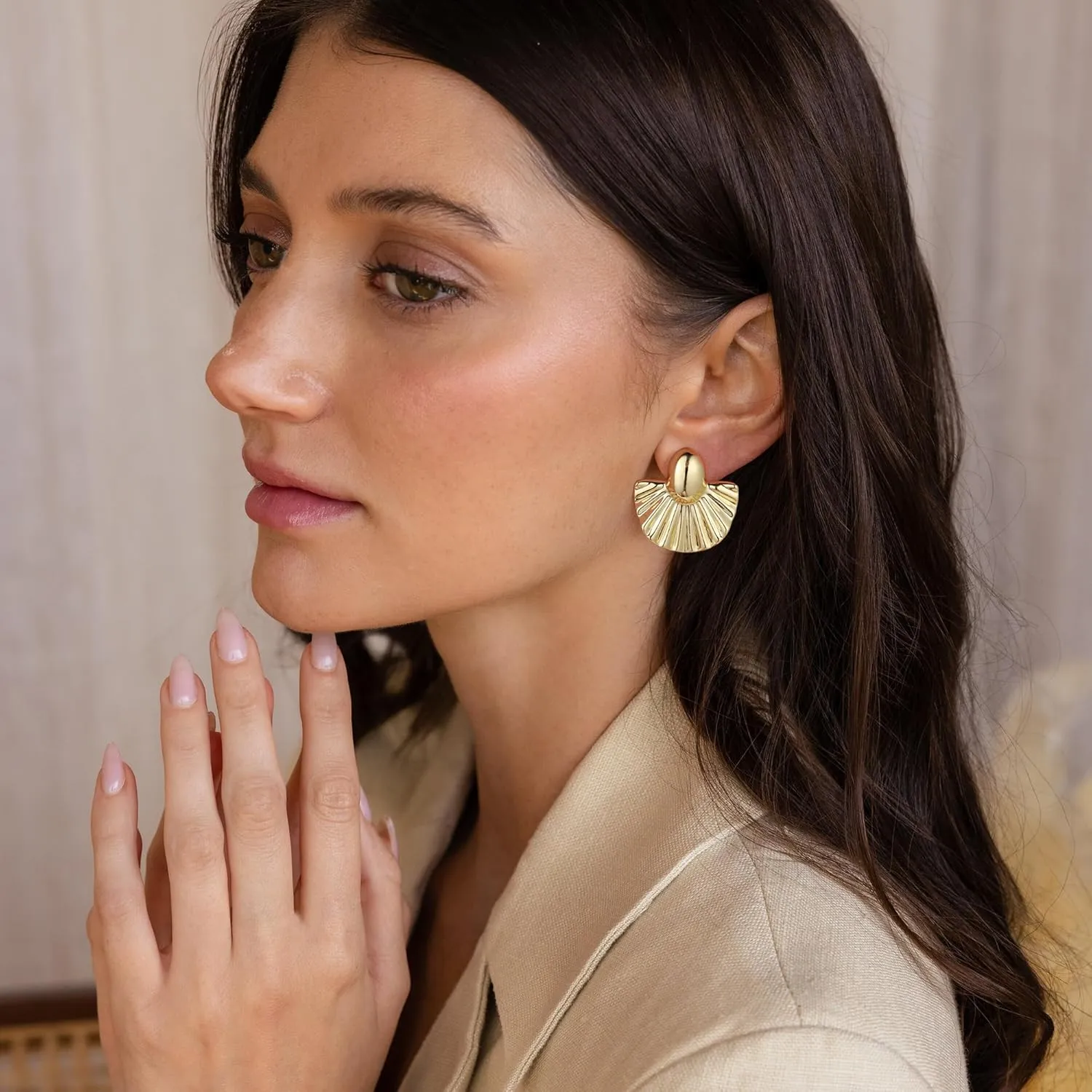 Chunky Gold/Silver Earrings for Women, Irregular Lightweight Statement Stud Earrings Vintage Jewelry Gifts for Women