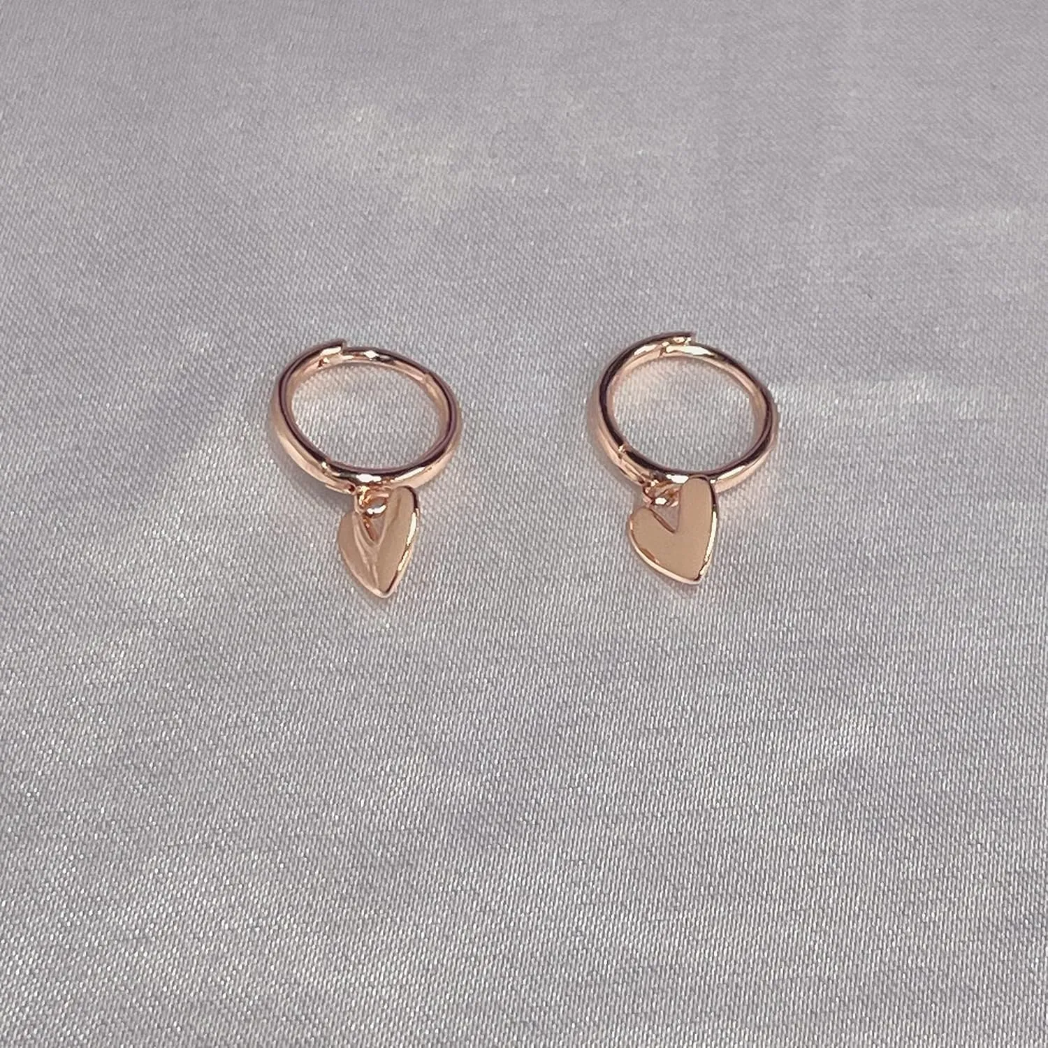 Cute Heart Love Dangle Drop Cartilage Small Huggie Hoop Earrings for Women Girls Minimalist S925 Sterling Silver Charm Dangling Cuff Sleeper Hoops Dainty Hypoallergenic Jewelry Gifts for Her Birthday