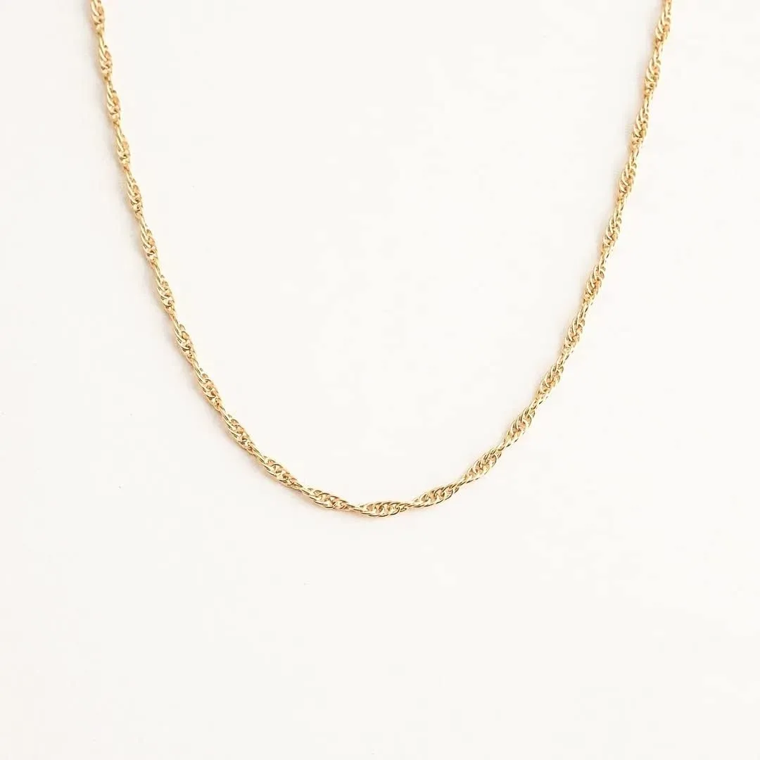 Dainty Chain Necklace for Women 18K Gold Plated Coin Disc Choker Necklaces Simple Satellite Beaded Twisted Chain Necklace Delicate Thin Paper Clip Necklaces Everyday Jewelry