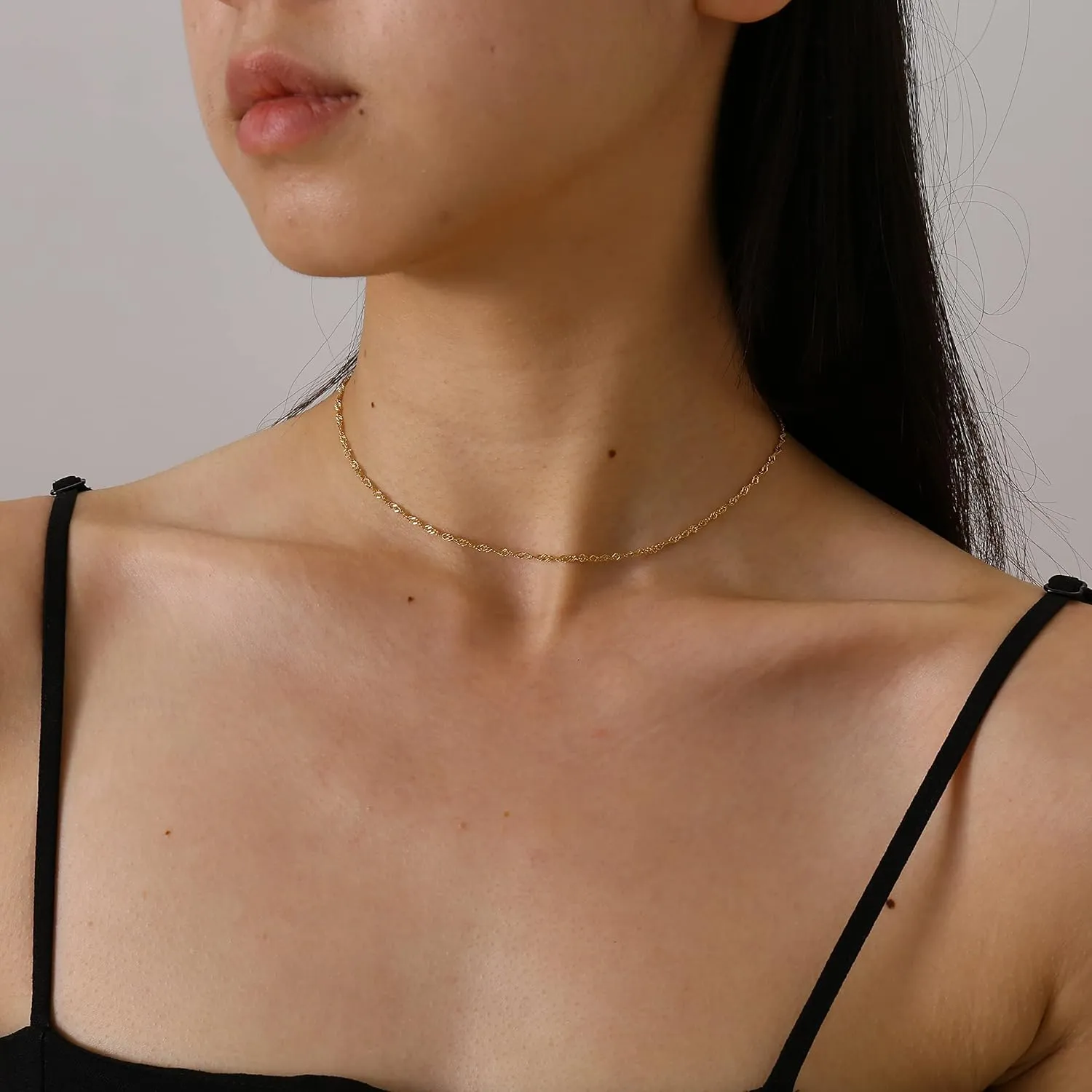 Dainty Chain Necklace for Women 18K Gold Plated Coin Disc Choker Necklaces Simple Satellite Beaded Twisted Chain Necklace Delicate Thin Paper Clip Necklaces Everyday Jewelry