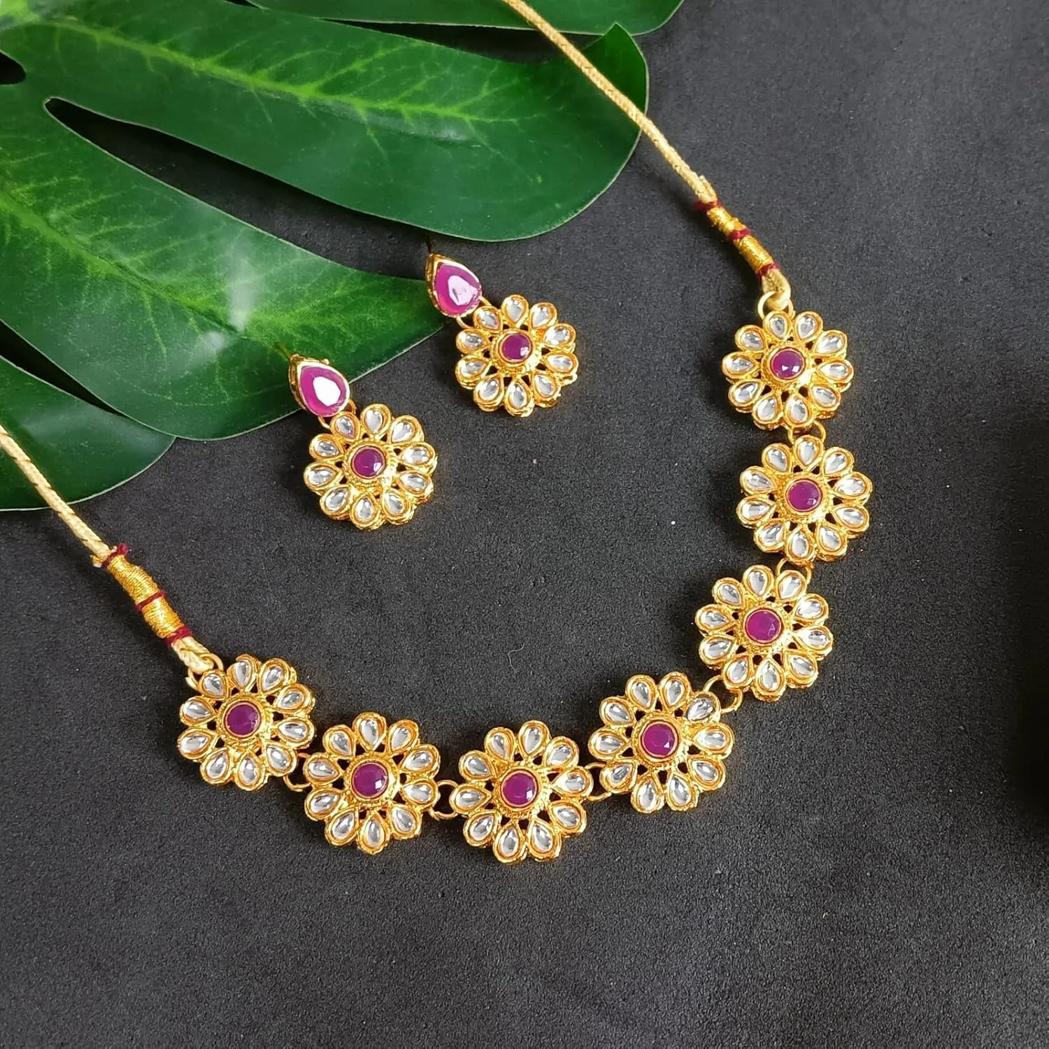 Efulgenz Kundan Choker Set Indian Jewelry Sets for Women Crystal Kundan Floral Choker Necklace Earrings Bollywood Wedding Bridal Set Jewellery