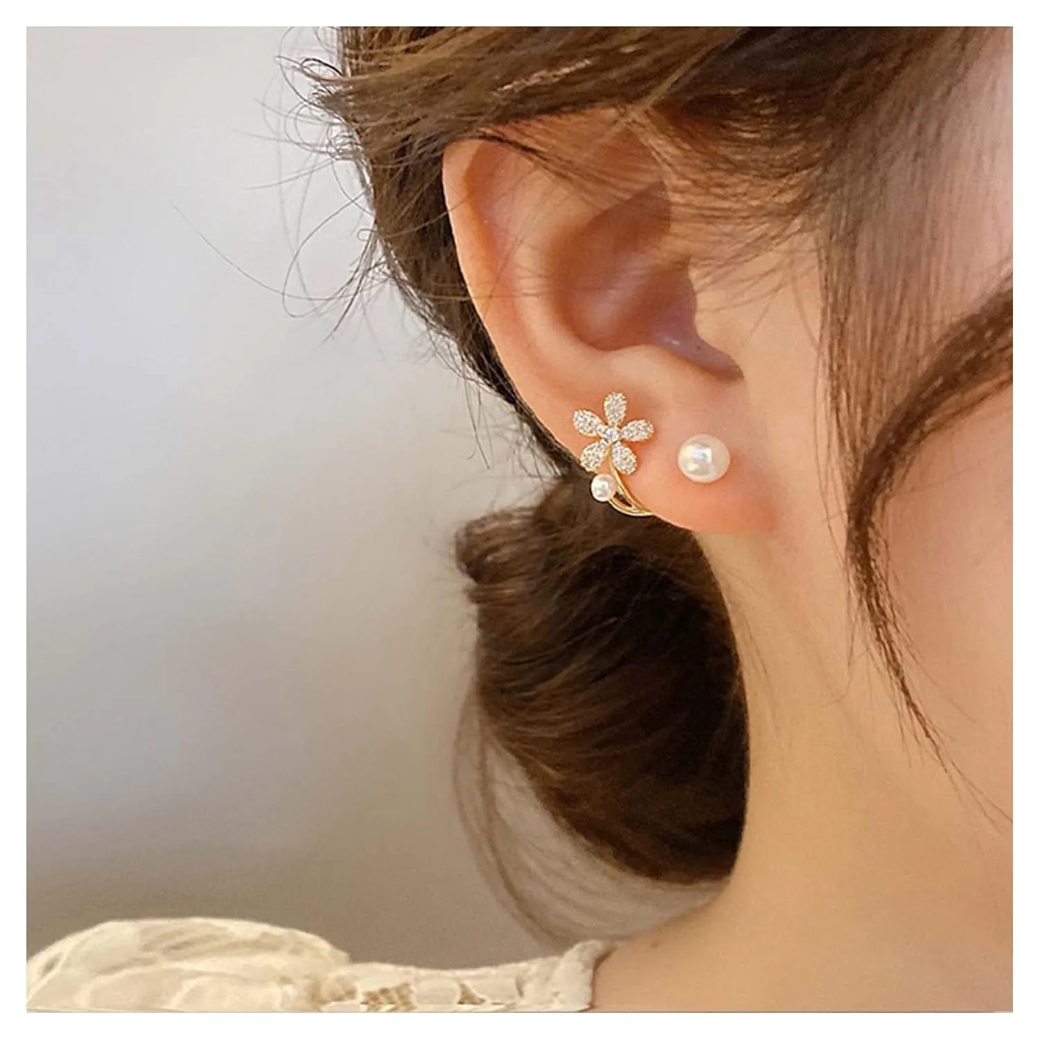 Flower Pearl Jacket Earrings for Women Vintage Pearl Earrings Crystal Flower Earrings Gold Pearl Stud Earrings Pearl Front Back Earrings Jewelry for Girls Gifts (Gold)