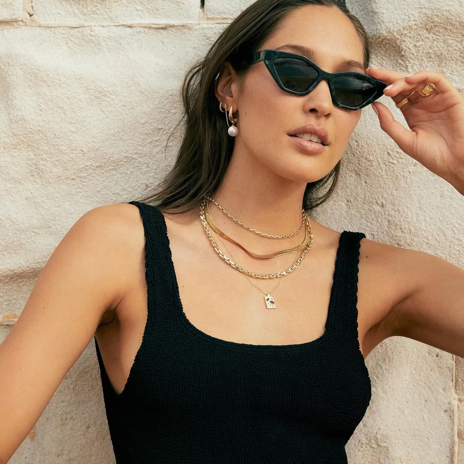 Gold Huggie Hoop Earrings with Charms Fashion Pearl Drop Dangle Earrings for Women Handmade Karma Circle Jewelry for Ladies Lightweight Pearl Earrings on Christmas