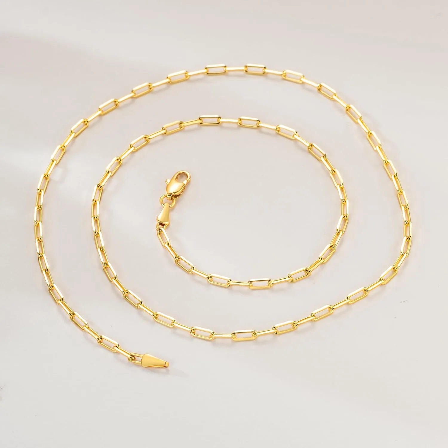 Gold Necklace for Women & Men 14K Gold Chain Necklace for Women Unisex 2.5mm Wide Paperclip Chain Necklaces Non Tarnish Paperclip Necklaces Jewelry 16 - 26