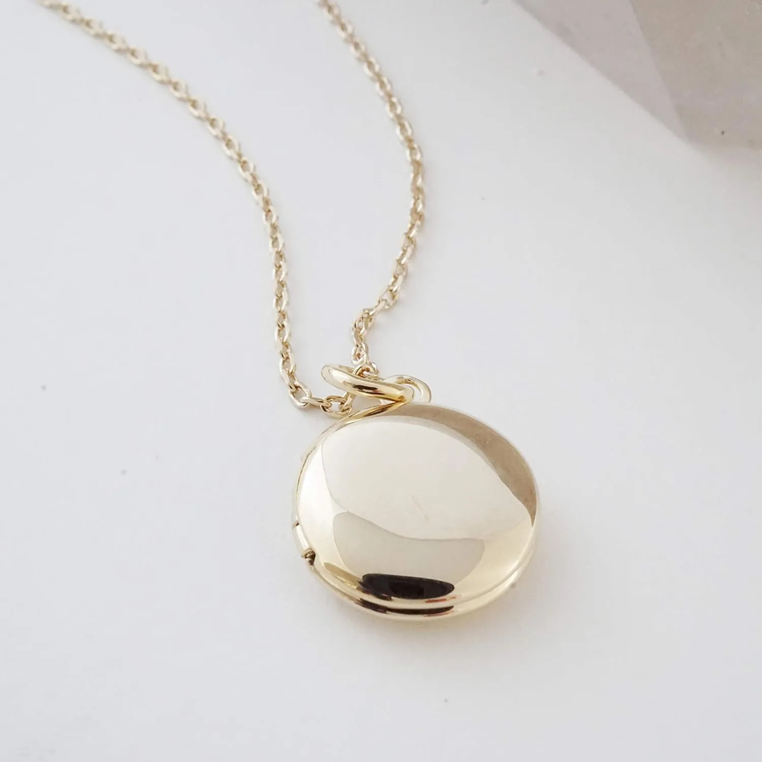 HONEYCAT Keepsake Locket Necklace in Gold, Rose Gold, or Silver | Minimalist, Delicate Jewelry