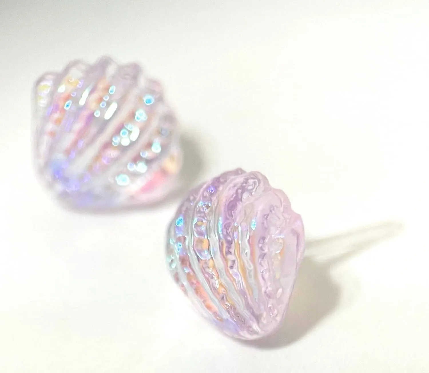 Hypoallergenic Holographic Sea Shell Stud Earrings on Plastic Posts (Purple)
