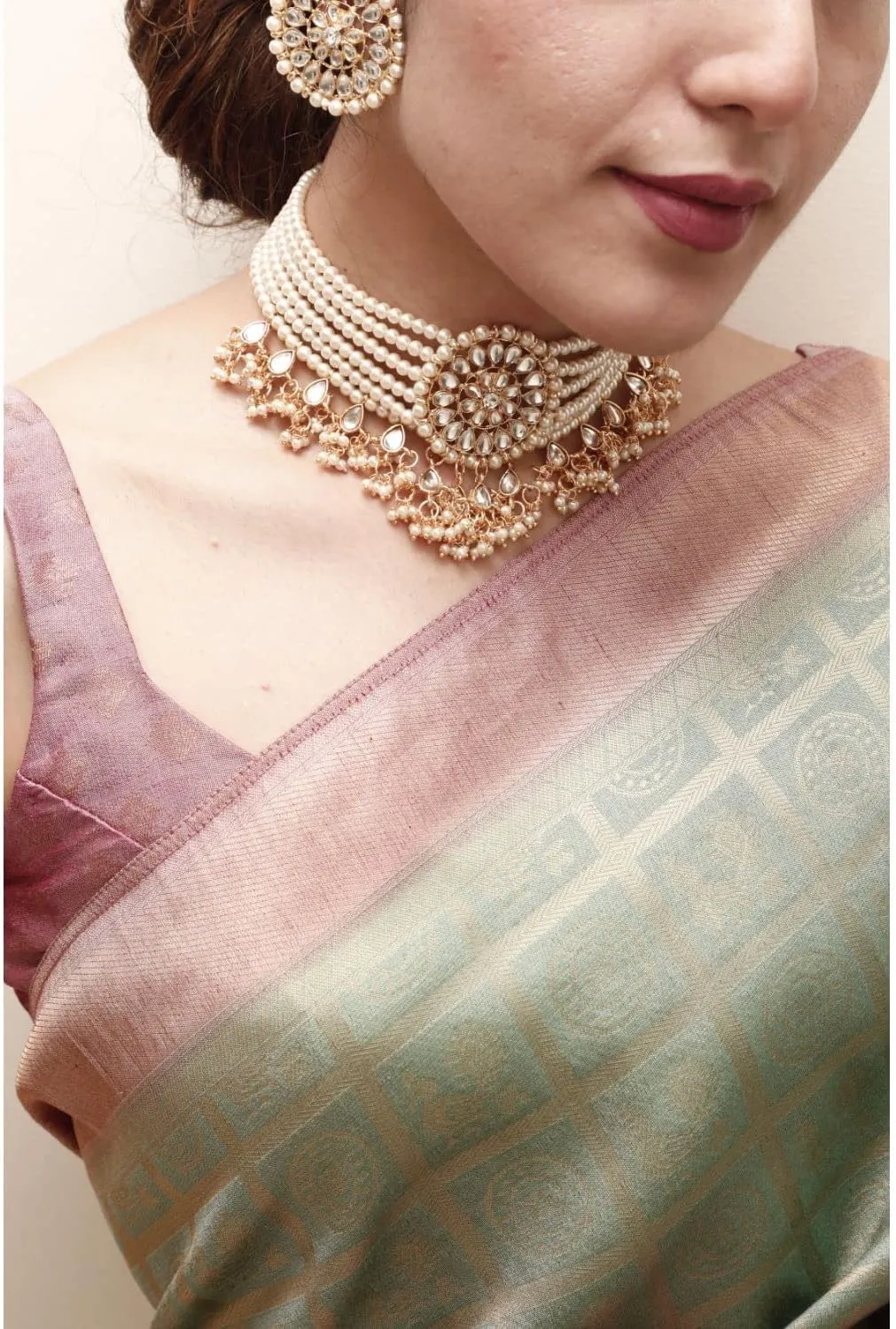 I Jewels Gold Plated Indian Bollywood Kundan Pearl Beads Designer Choker with Earrings For Women (K7097)