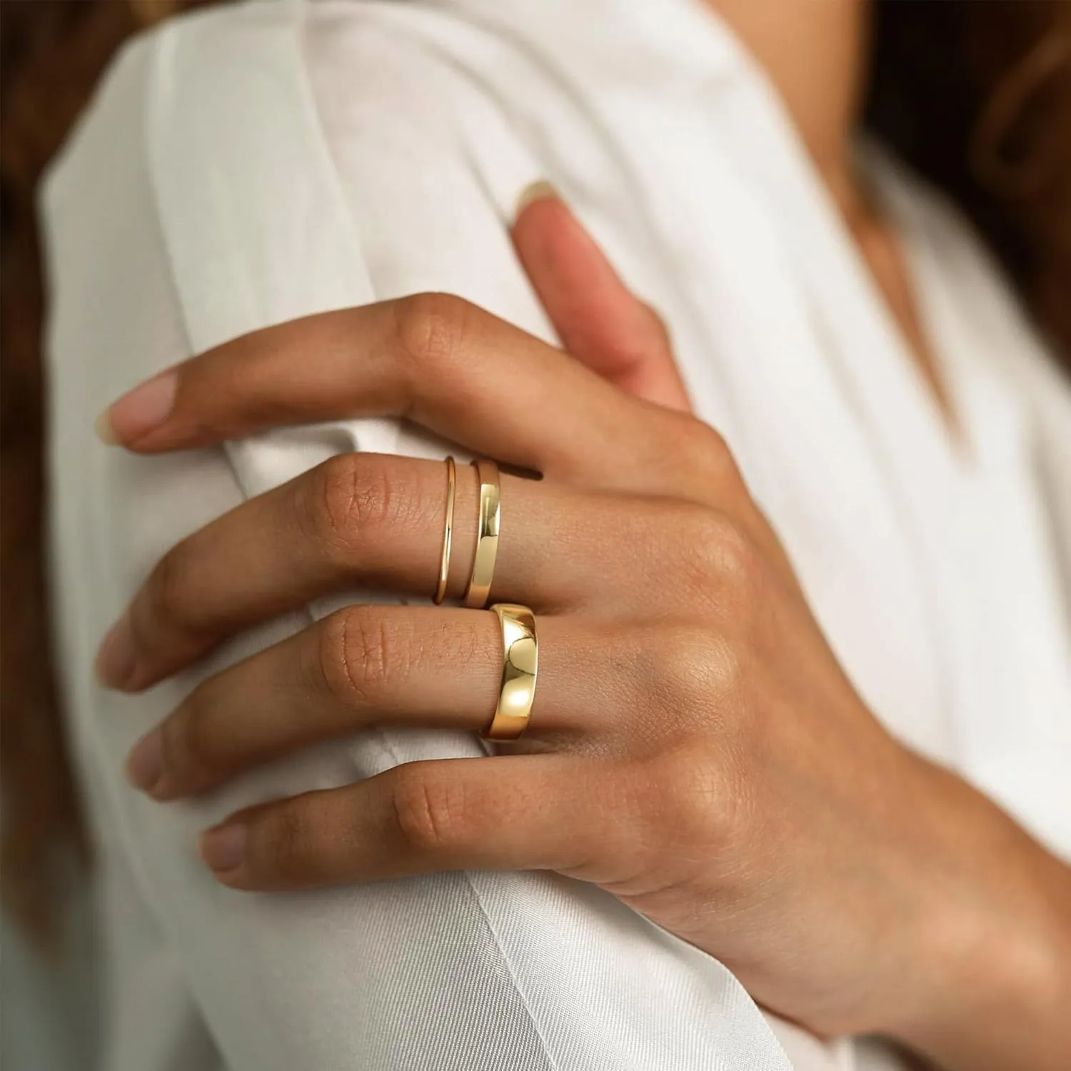 MBW 3Pcs Gold Rings for Women Trendy, 14k Gold Plated Stackable Rings Fake Diamond Band Thumb Rings Cubic Zirconia Non Tarnish Gold Ring Sets Womens Fashion Simple Gold Jewelry for Teen Girls 5-10