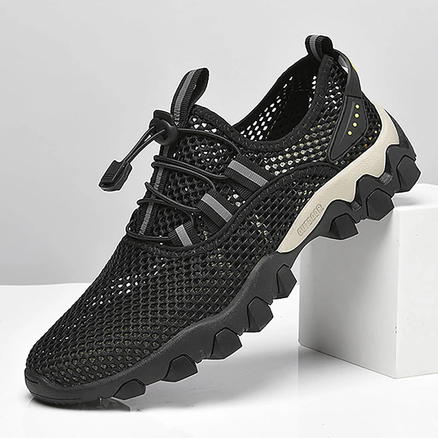 Men's Summer Breathable Mesh Shoes Sports Casual Shoes Men's Hiking Tourism Hiking Soccer Slide Sandals