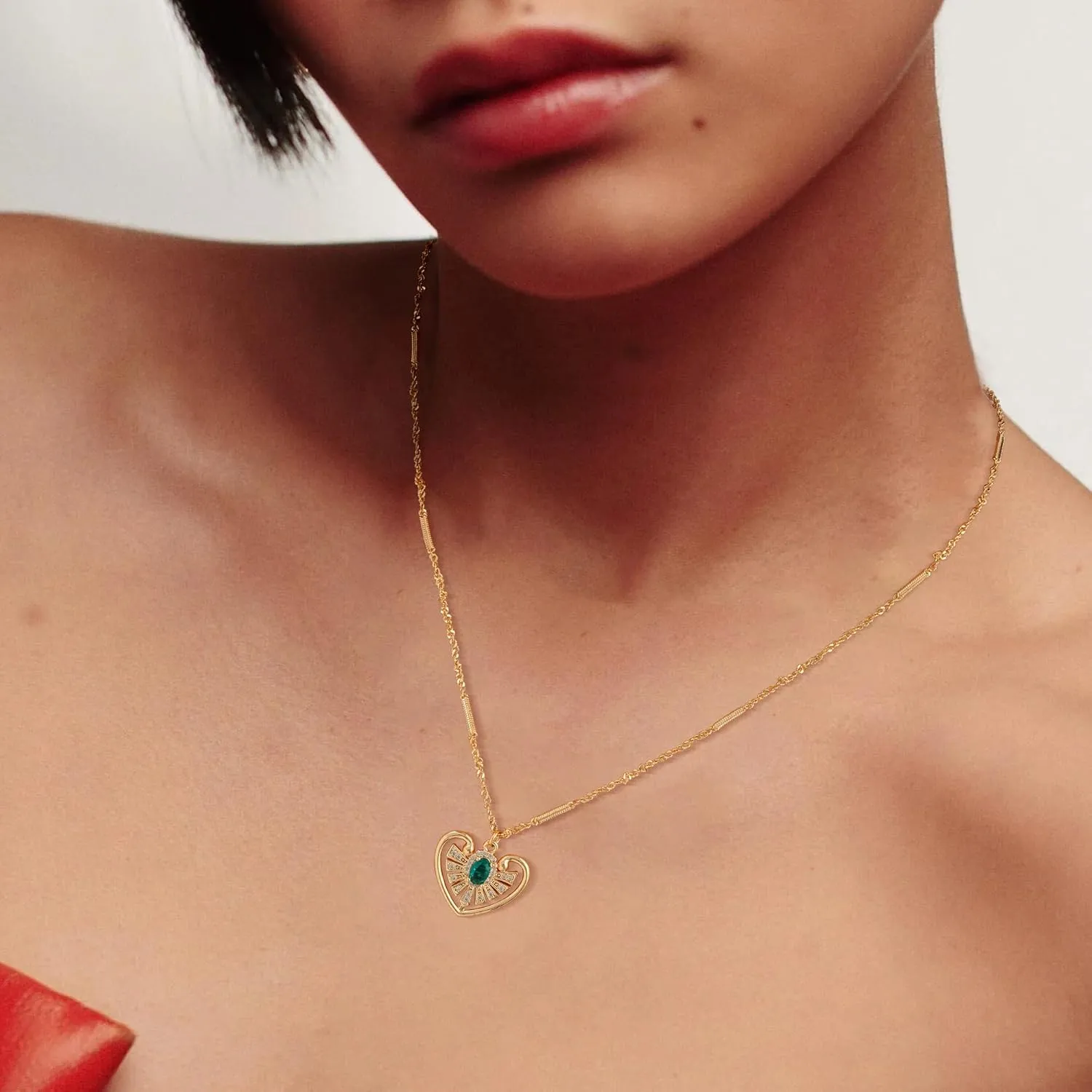 MTMY Layered Heart Necklaces for Women Stackable 14K Gold Plated Chain Necklace Layering CZ Heart Pendant Choker Necklaces Trendy Jewelry Set Gifts