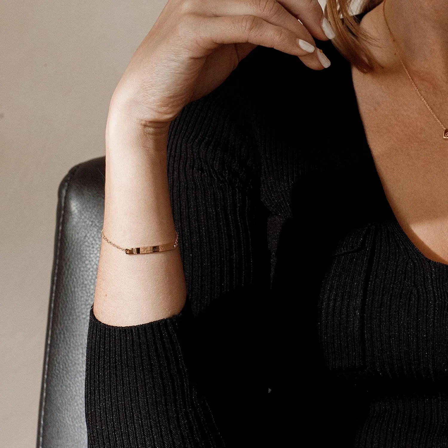 Petite Boutique Customizable Engraved Name Thin Bar Bracelet Personalized Elegance and Meaningful Gift