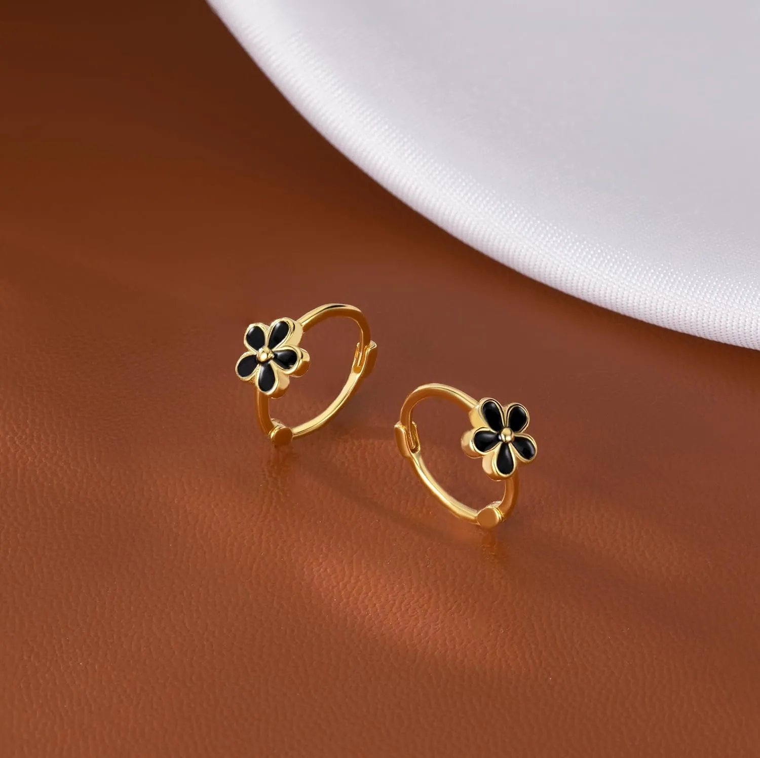 Reffeer Solid 925 Sterling Silver Daisy Flower Hoop Earrings Huggie for Women Teens Black Flower Hoop Earrings Spring Cartilage Helix Earrings