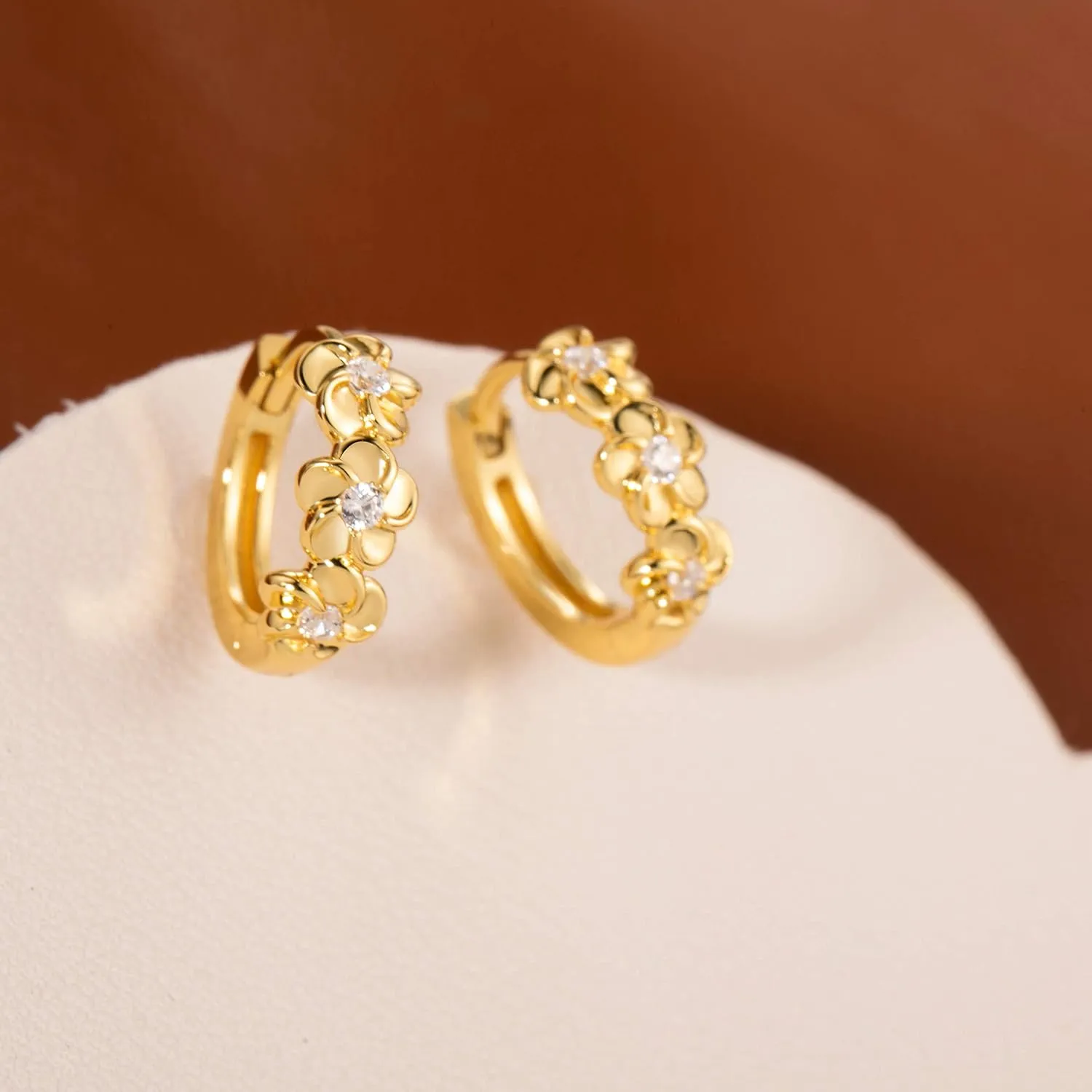 S.Leaf Tiny 14K Gold Hoop Earrings for Women Sterling Silver Flower Hoop Earrings Huggie Mini Hoop Earrings