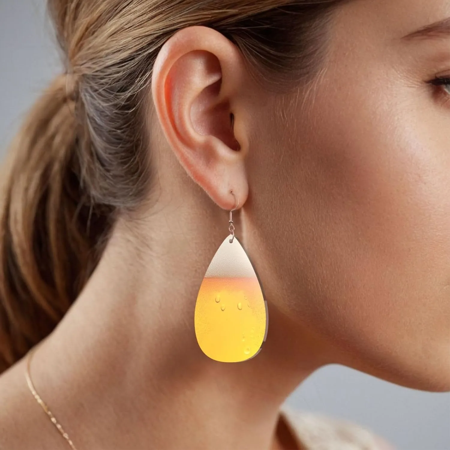 Stylish Drop-Shaped Acrylic Earrings Lightweight Printed Teardrop Dangle Earrings for Women (Beer Foam)