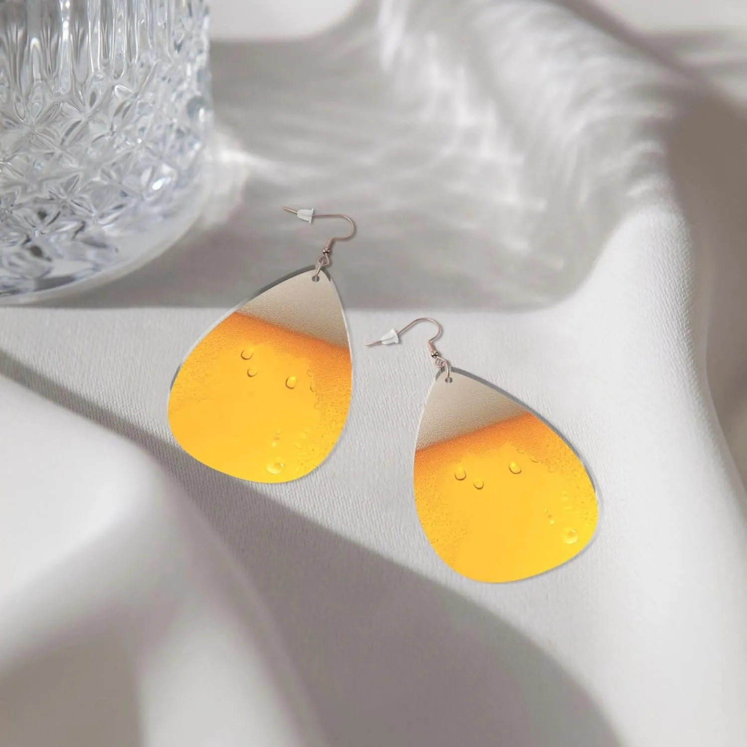 Stylish Drop-Shaped Acrylic Earrings Lightweight Printed Teardrop Dangle Earrings for Women (Beer Foam)