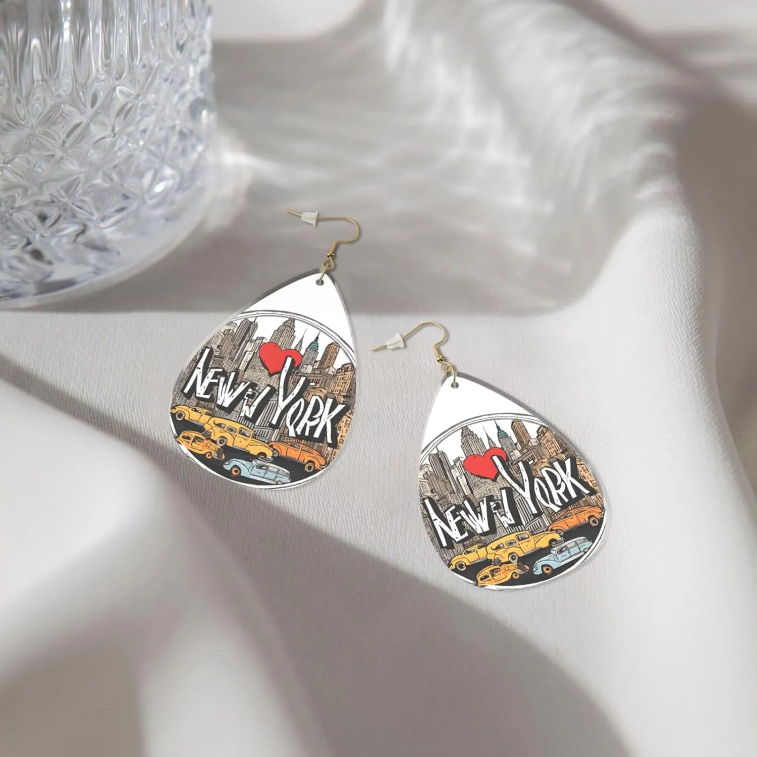 Stylish Drop-Shaped Acrylic Earrings Lightweight Printed Teardrop Dangle Earrings for Women (Cartoon Cute New York)