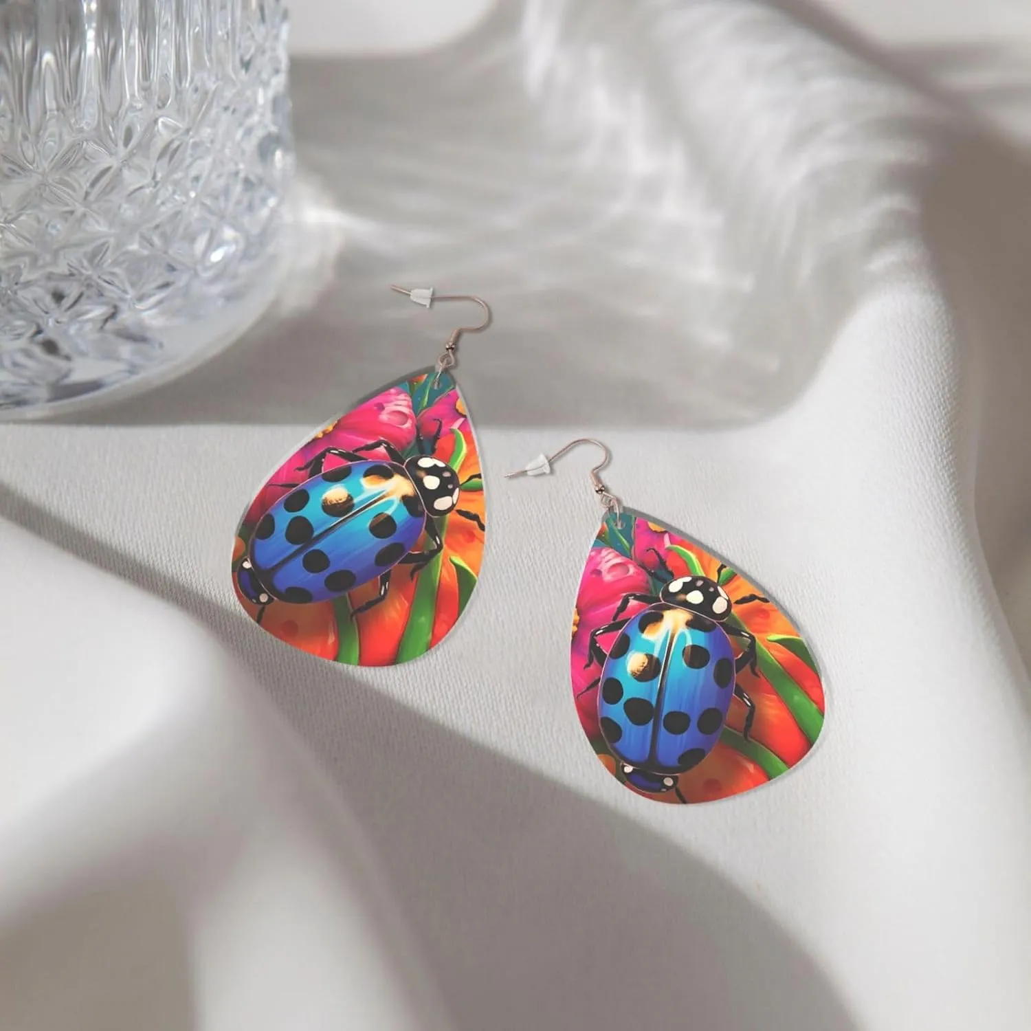 Stylish Drop-Shaped Acrylic Earrings Lightweight Printed Teardrop Dangle Earrings for Women (Colorful Ladybird)