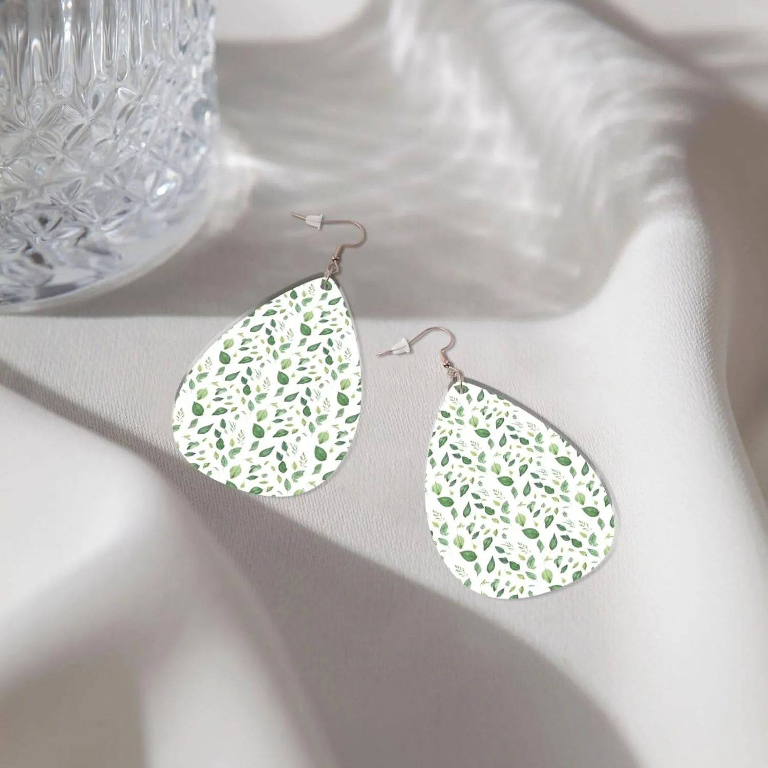 Stylish Drop-Shaped Acrylic Earrings Lightweight Printed Teardrop Dangle Earrings for Women (Eucalyptus Leaves)