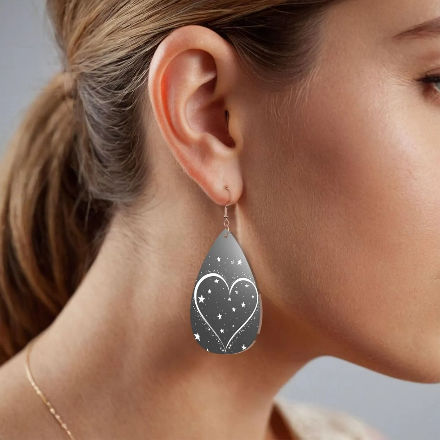 Stylish Drop-Shaped Acrylic Earrings Lightweight Printed Teardrop Dangle Earrings for Women (Shooting Star Heart)