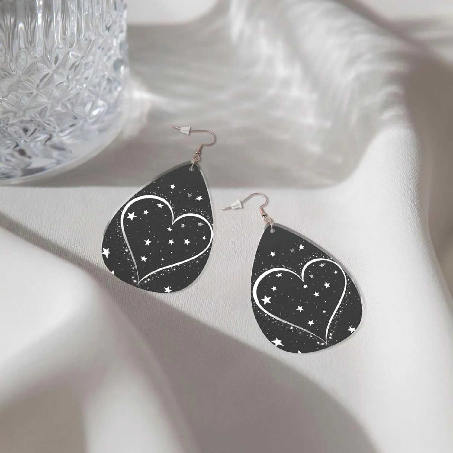 Stylish Drop-Shaped Acrylic Earrings Lightweight Printed Teardrop Dangle Earrings for Women (Shooting Star Heart)
