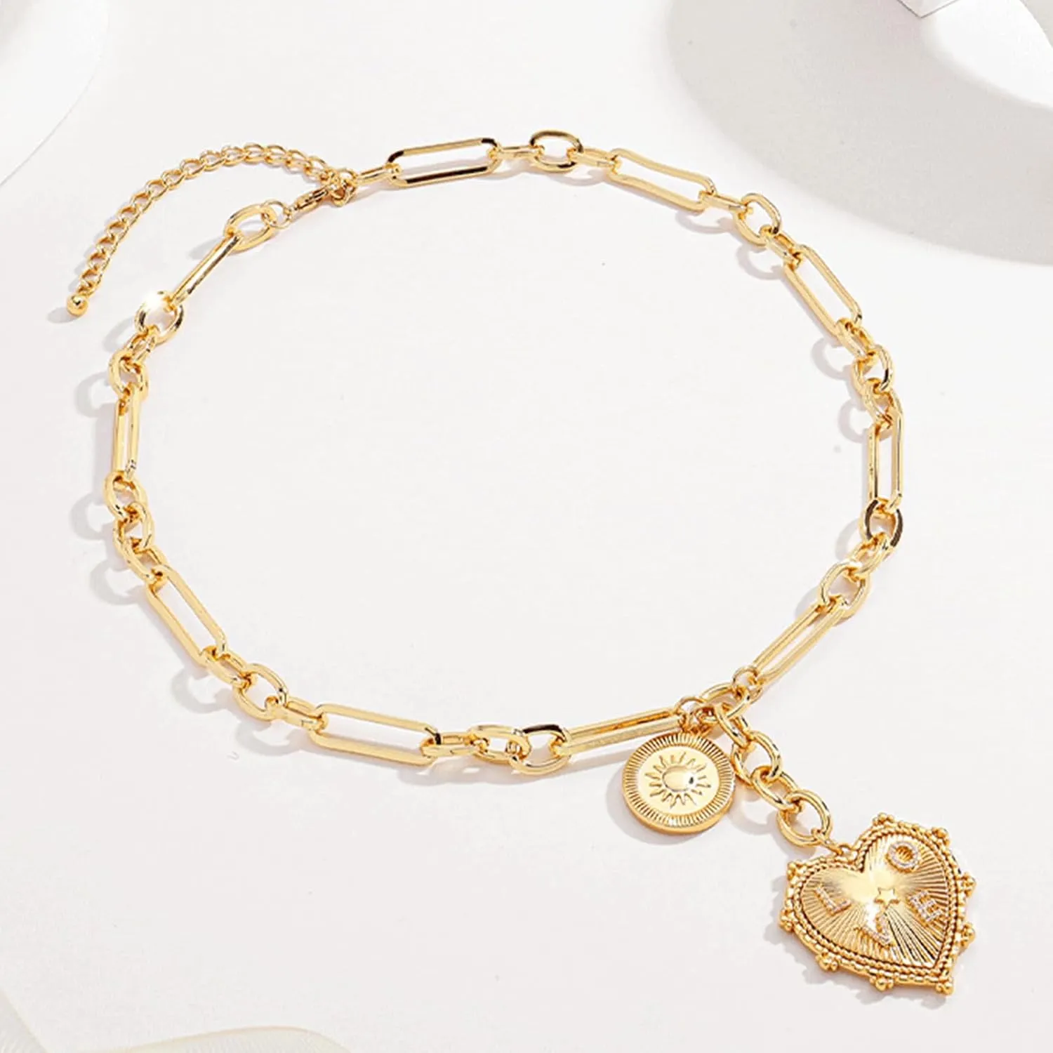 Sun Heart Charms Necklace Chunky Gold Necklace Heart Pendent Necklaces for Women 18K Gold Plated Choker Aesthetic Jewelry Hip Hop Unisex Necklaces Gold Statement Jewelry
