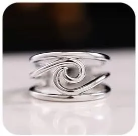 TSECIMGS Women's Platinum-Plated Minimalist Geometric Wave Ring, Fashionable Personalized Smooth Unique Statement Index Finger Ring(9)