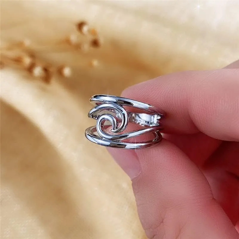 TSECIMGS Women's Platinum-Plated Minimalist Geometric Wave Ring, Fashionable Personalized Smooth Unique Statement Index Finger Ring(9)