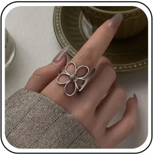 Vintage Daisy Flower Rings Silver Adjustable Open Ring Large Flower Hollow Ring Adjustable Knuckle Finger Rings Jewelry for Women