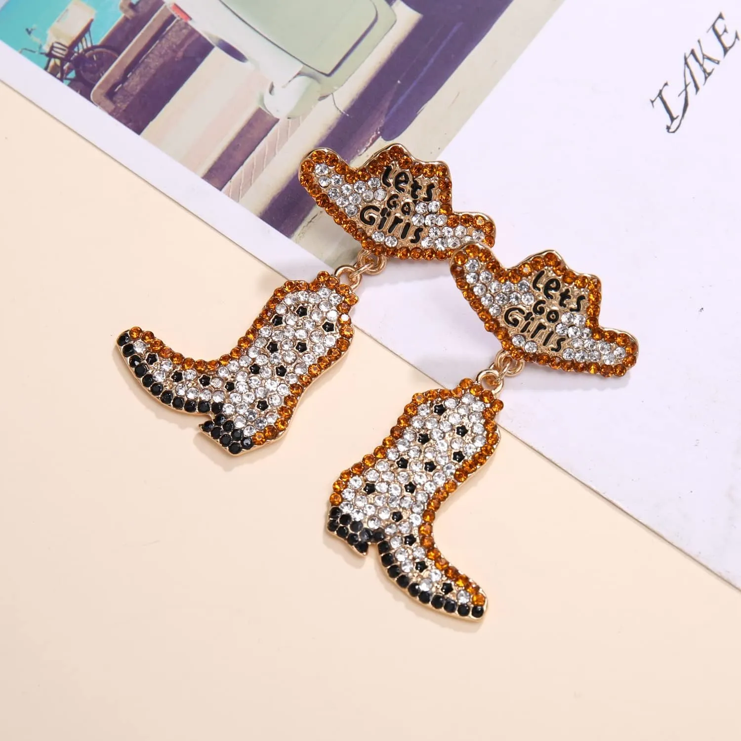 Western Earrings Sparkly Rhinestone Cowgirl Boot Hat Dangle Earrings Country Concert Beaded Dangling Earrings Cowboy Bride Nashville Earrings Jewelry Bachelorette Party Outfits Gifts for Women