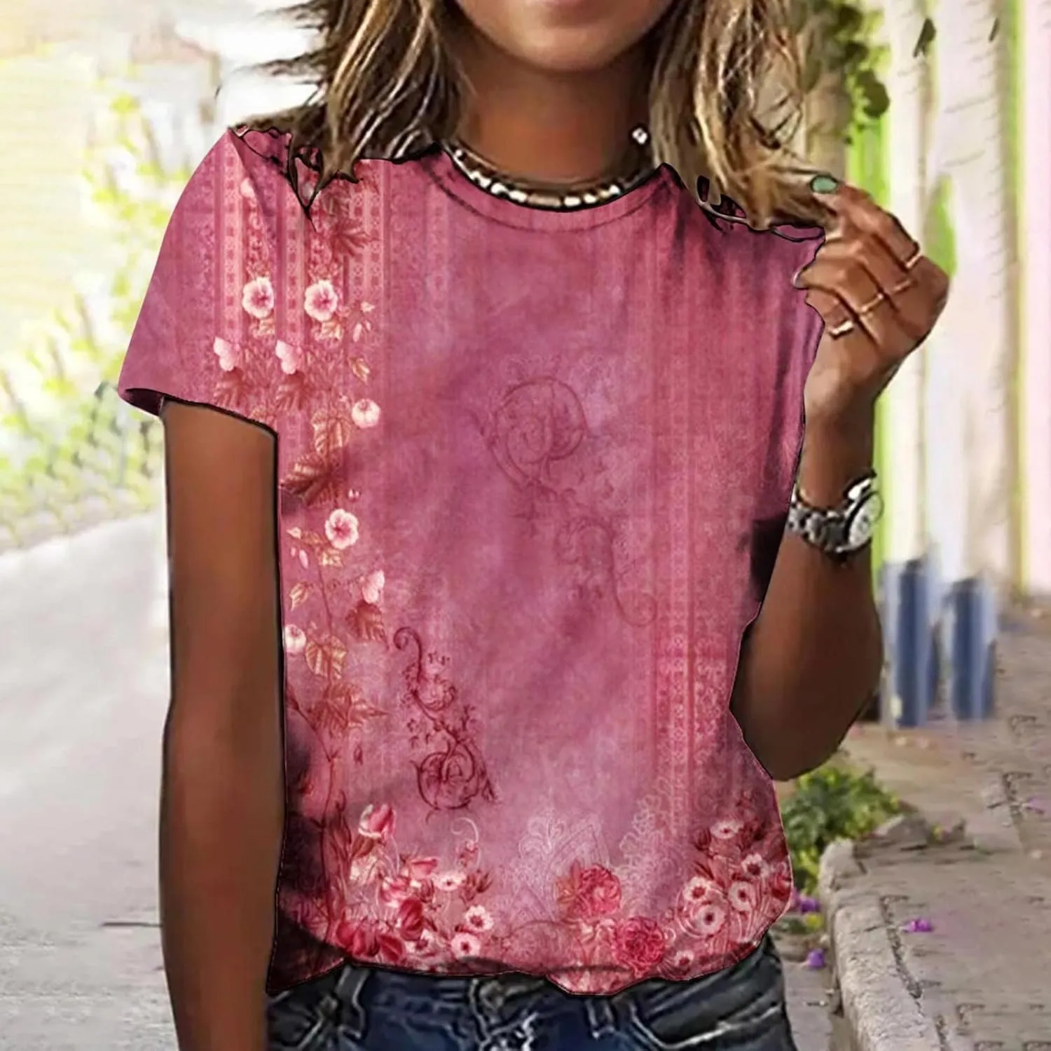 Womens Short Sleeve Tops Casual Fashion Blouse Tees Round Neck Printed Pullover 2025 Summer Plus Size T Shirt